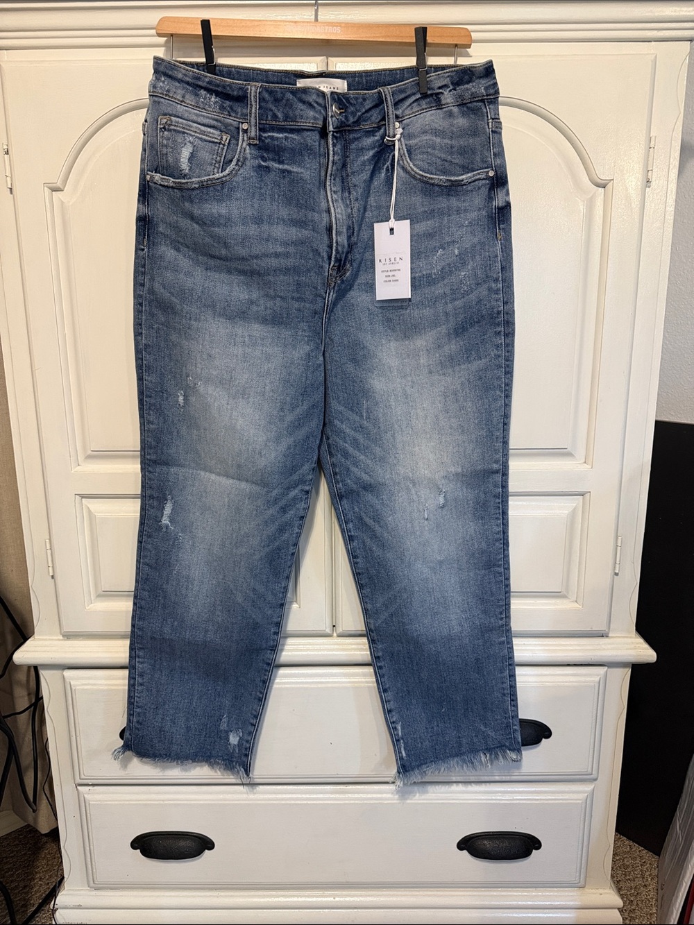 Women's Distressed Blue Jeans
